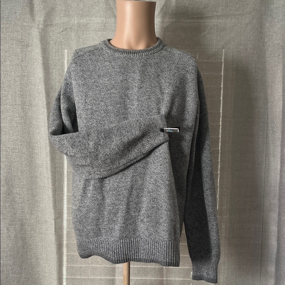 Gray Men's Sweater Good Fellow crew neck size Large